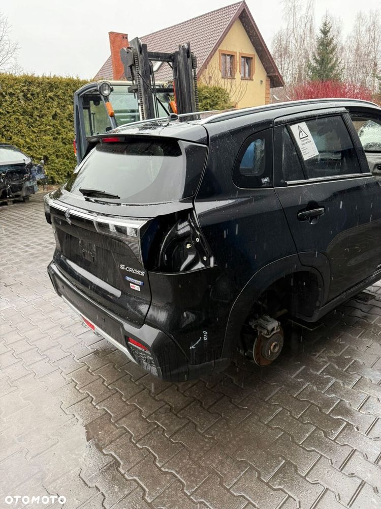 suzuki s-cross ii 2023< drzwi prawe kompletne zce - 2