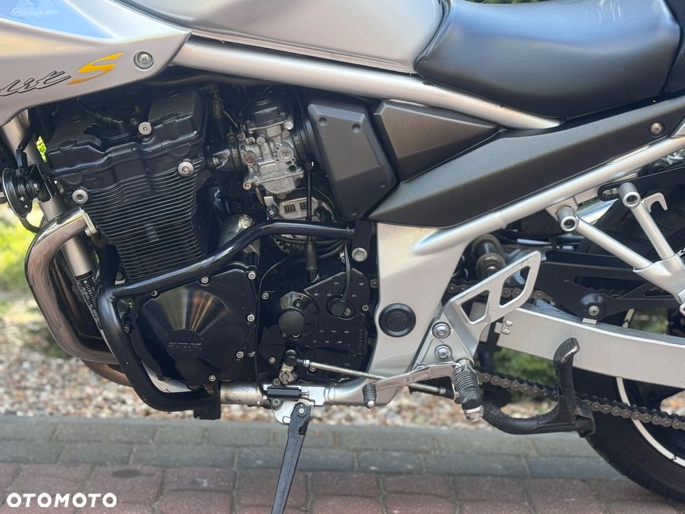 Suzuki Bandit - 16