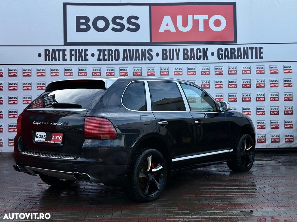 Porsche Cayenne Turbo S Aut - 4