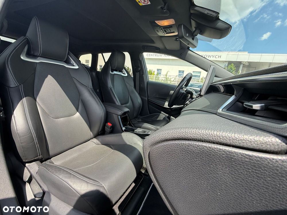 Toyota Corolla - 29