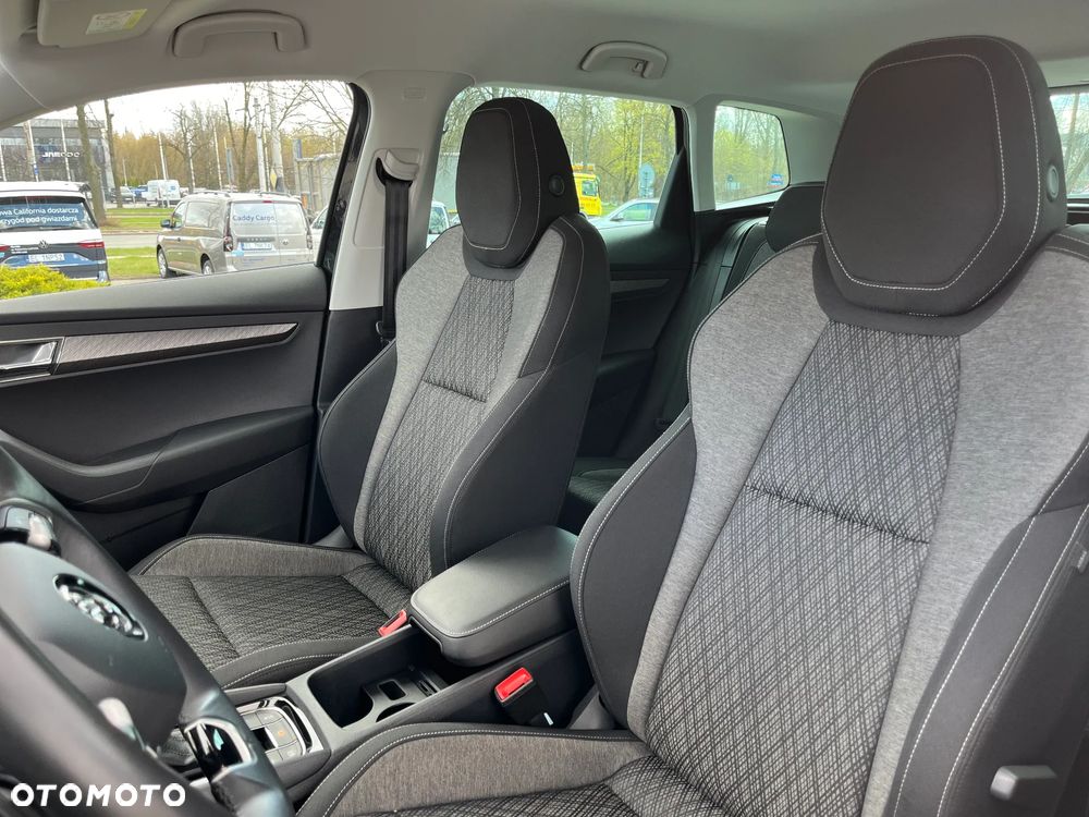 Skoda Karoq 2.0 TDI SCR 4x4 Selection DSG - 5