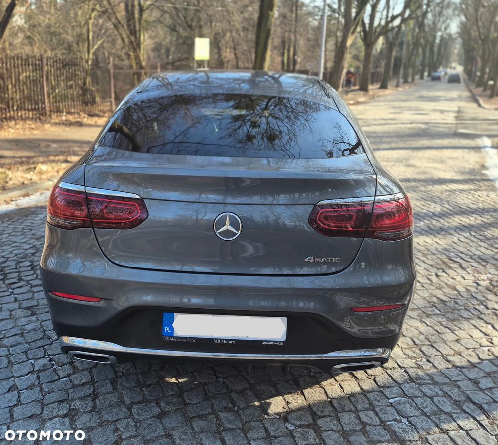 Mercedes-Benz GLC - 9