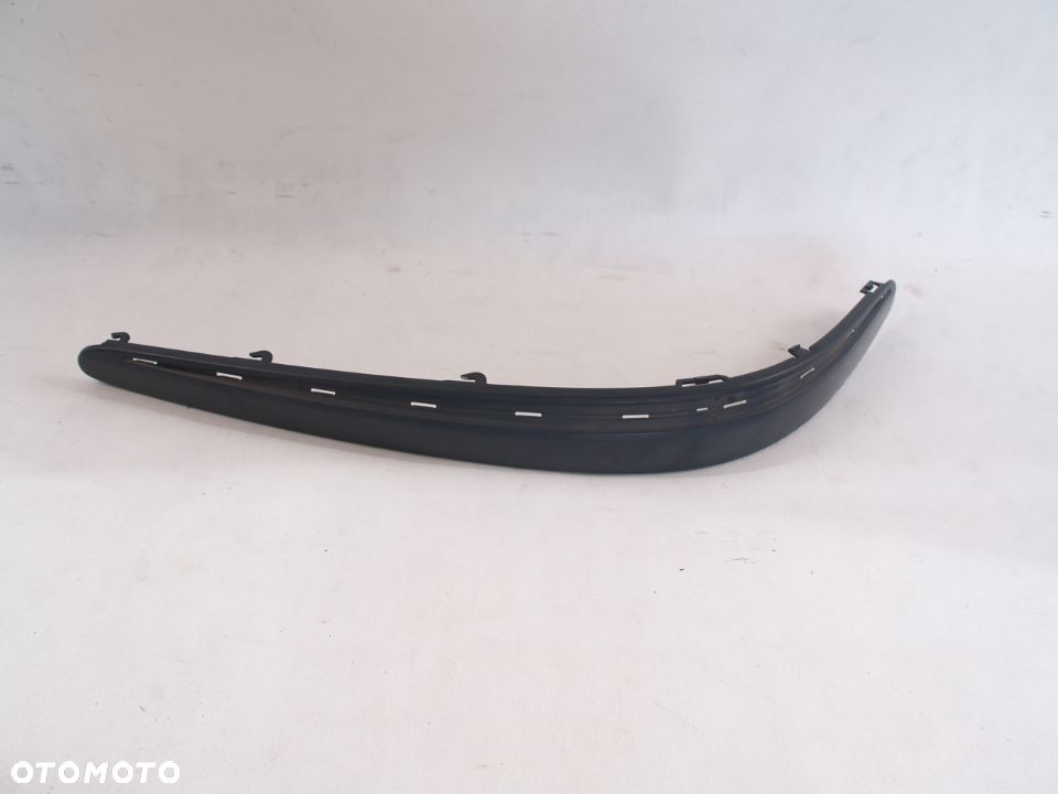 Mercedes E-Klasa Listwa zderzaka lewa tylna lewy tyl e klasa