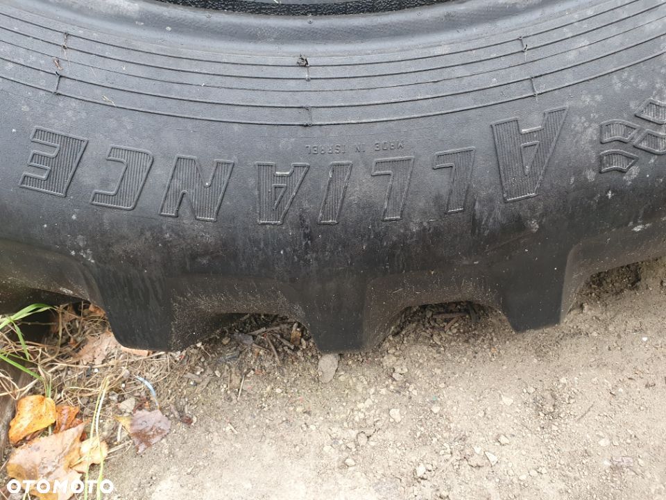 Opony 14.9R46 koła do opryskiwacza. - 10