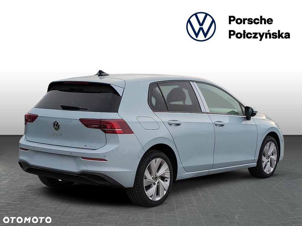 Volkswagen Golf - 5
