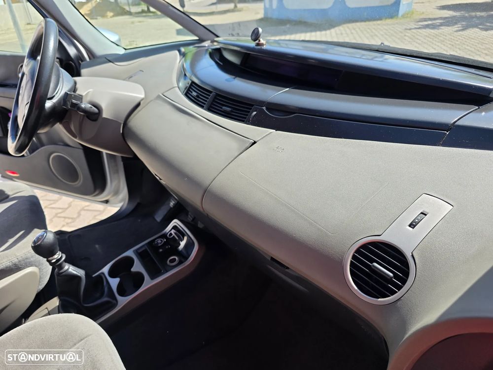 Renault Espace 2.2 dCi Dynamique 5L - 14