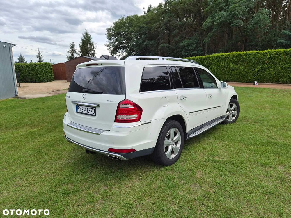 Mercedes-Benz GL - 7