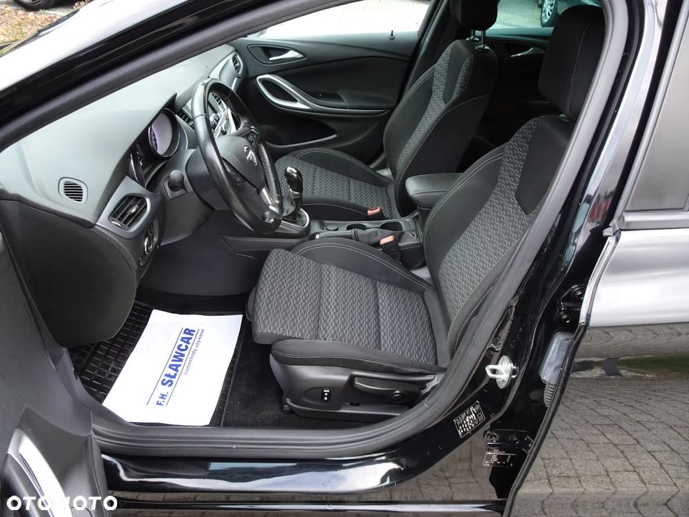 Opel Astra 1.6 CDTI Enjoy - 20