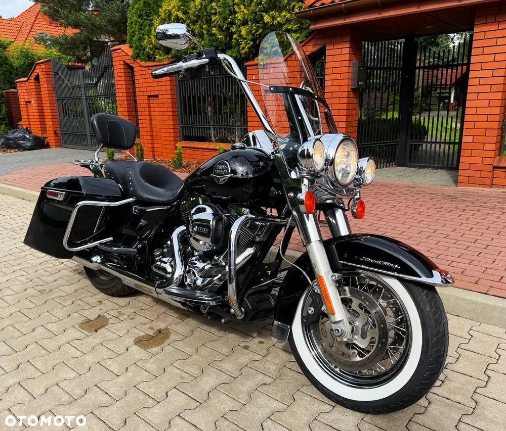 Harley-Davidson Touring Road King - 20