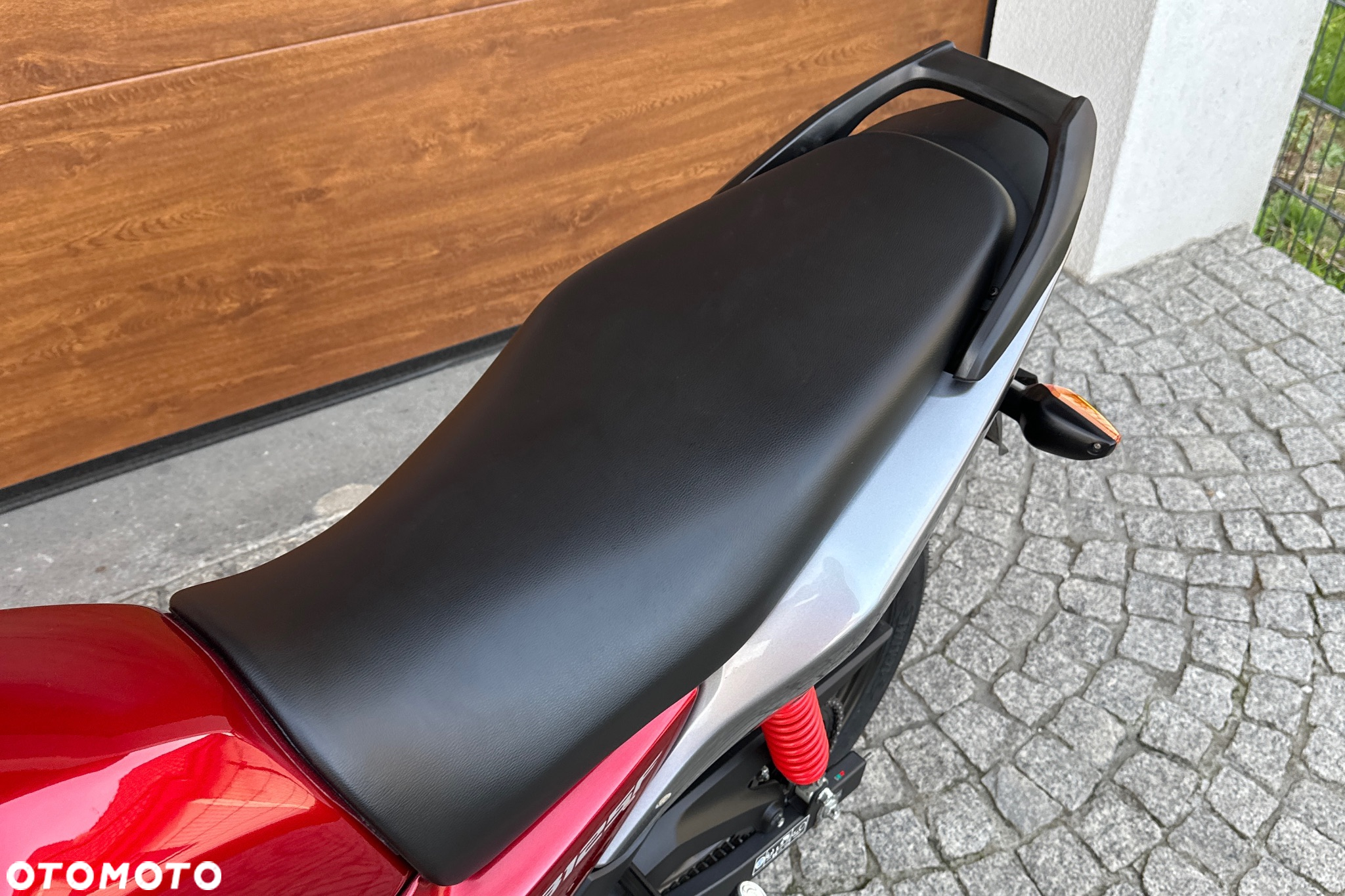 Honda CBF - 24
