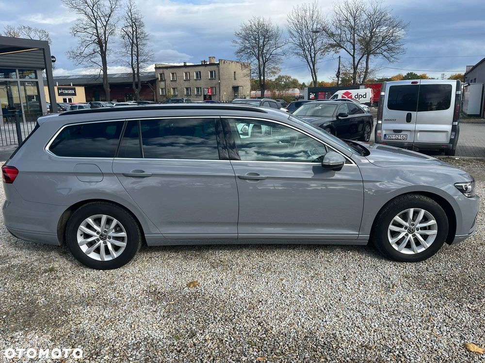 Volkswagen Passat - 3