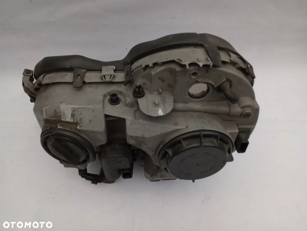 Lampa Prawy Przód Mercedes W210 - 3