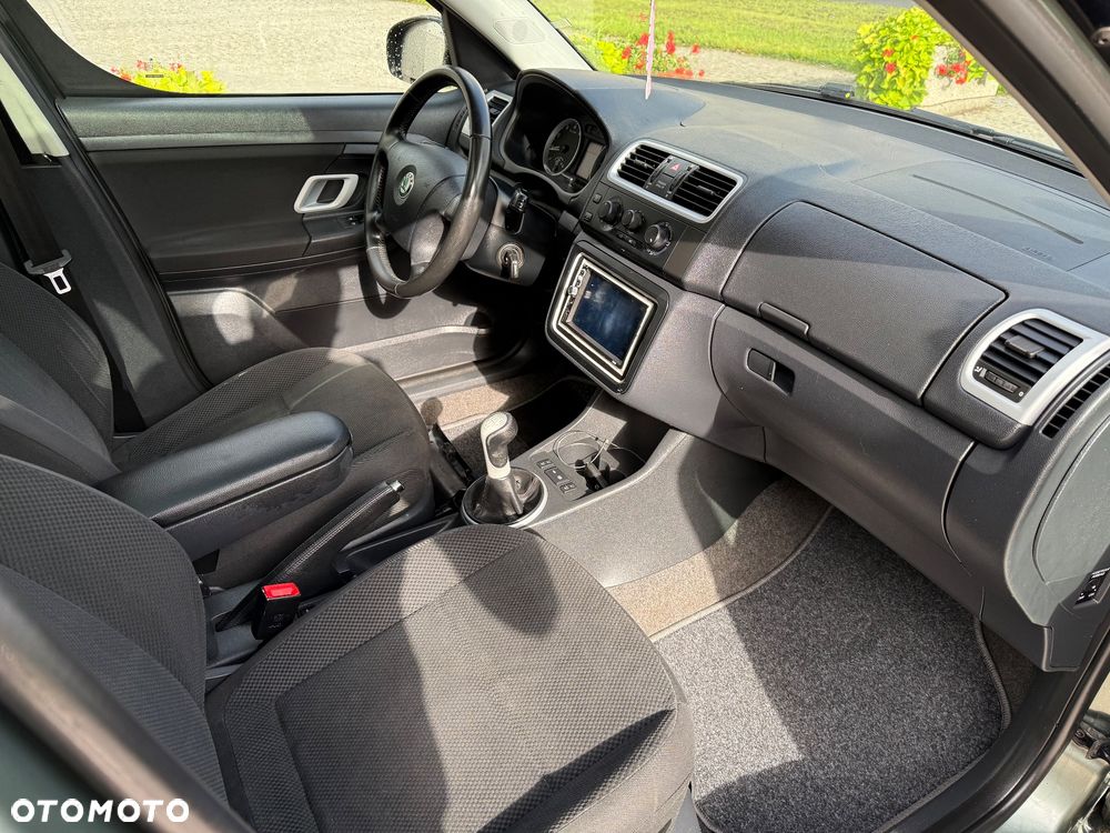Skoda Roomster 1.4 16V Style - 8