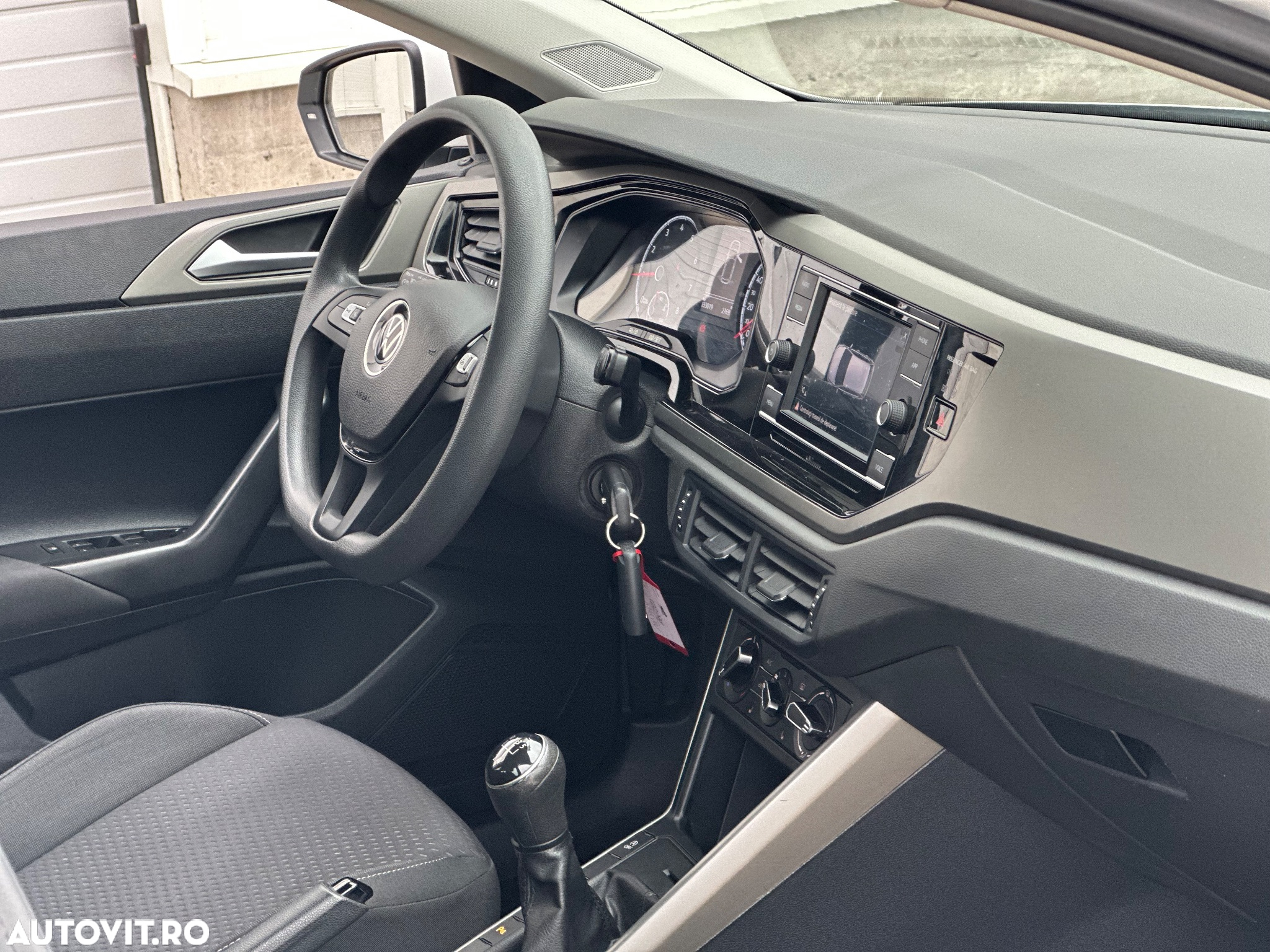 Volkswagen Polo 1.0 TSI Comfortline - 28