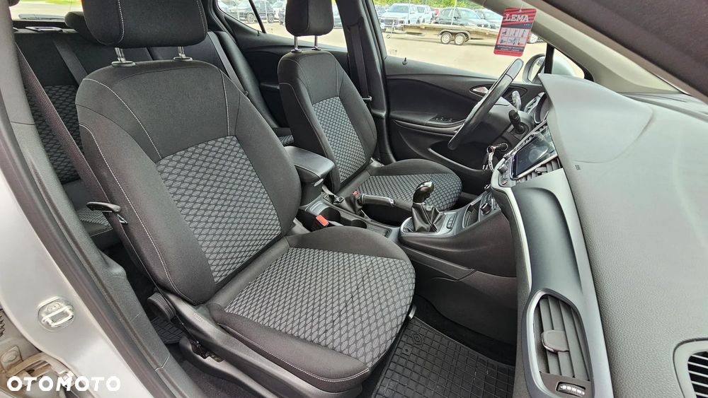 Opel Astra 1.6 CDTI Elite - 11