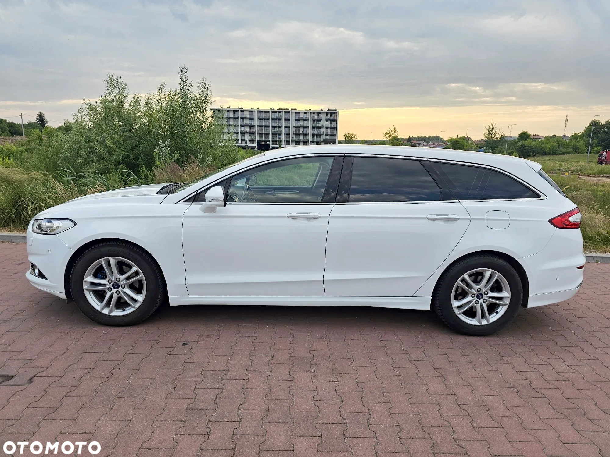 Ford Mondeo 2.0 TDCi Titanium - 9
