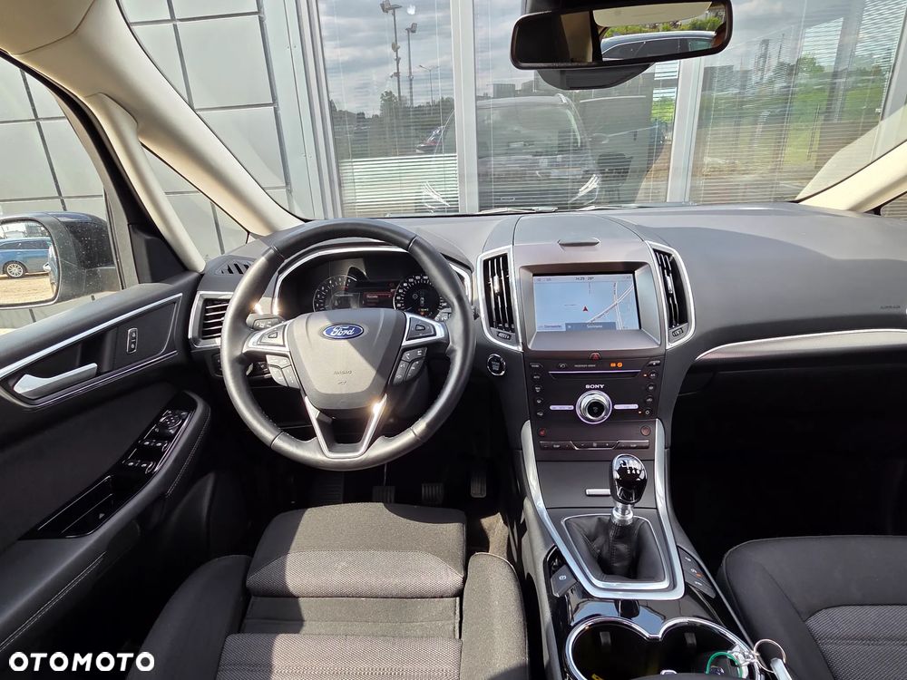 Ford S-Max 2.0 EcoBlue Titanium - 36