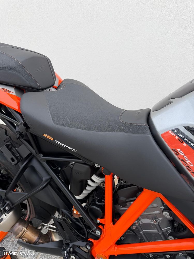 KTM Superduke 1290 SUPER DUKE GT - 10
