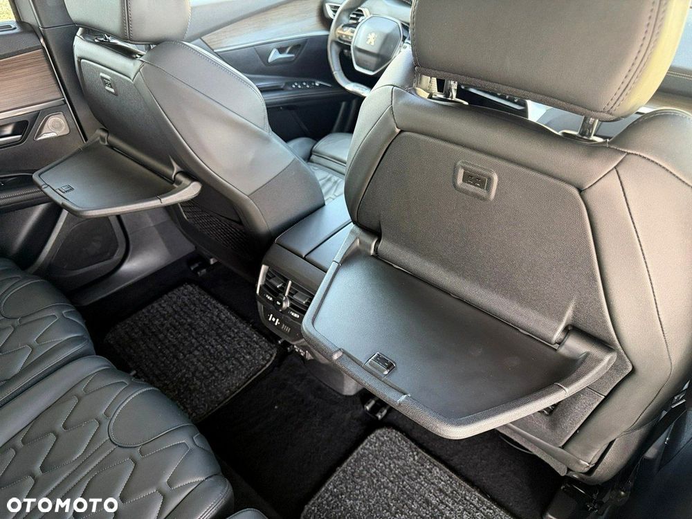 Peugeot 5008 - 28