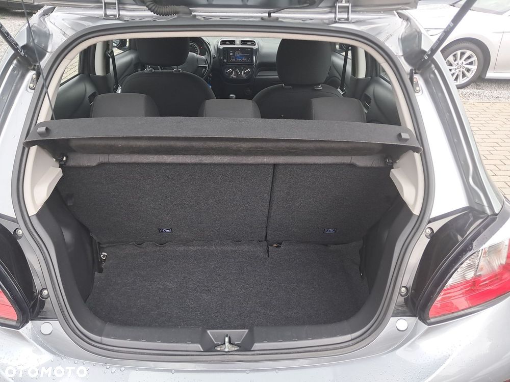 Mitsubishi Space Star 1.2 Invite CVT - 15