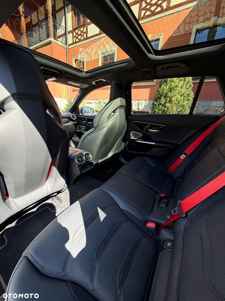 Mercedes-Benz Klasa C AMG 63 S E Performance PHEV 4-Matic AMG F1 Edition - 14