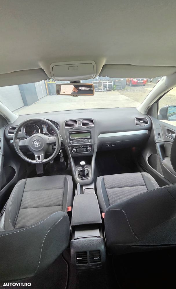VOLKSWAGEN Golf 2010 — imagine 6