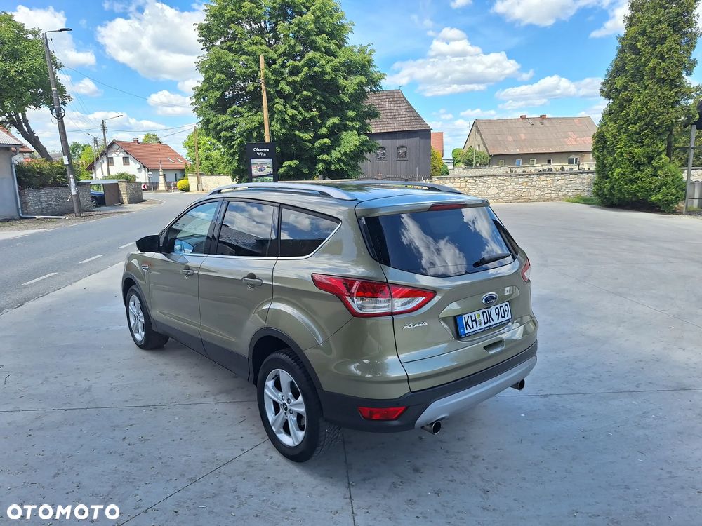 Ford Kuga 2.0 TDCi 4WD Titanium - 4