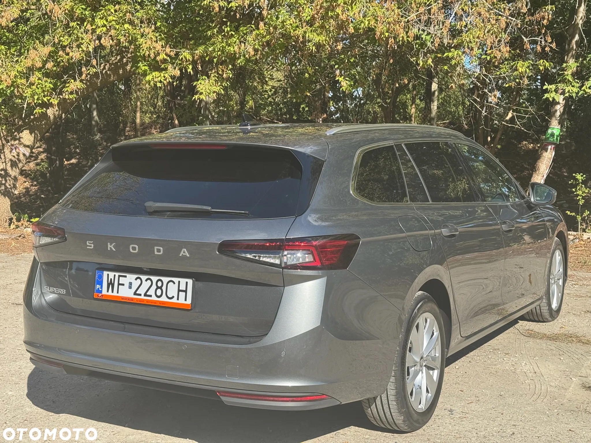 Skoda Superb 1.5 TSI mHEV Selection DSG - 37