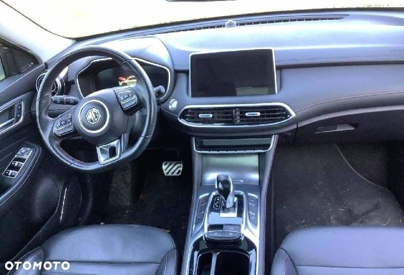 MG EHS 1.5T-GDI Luxury - 8