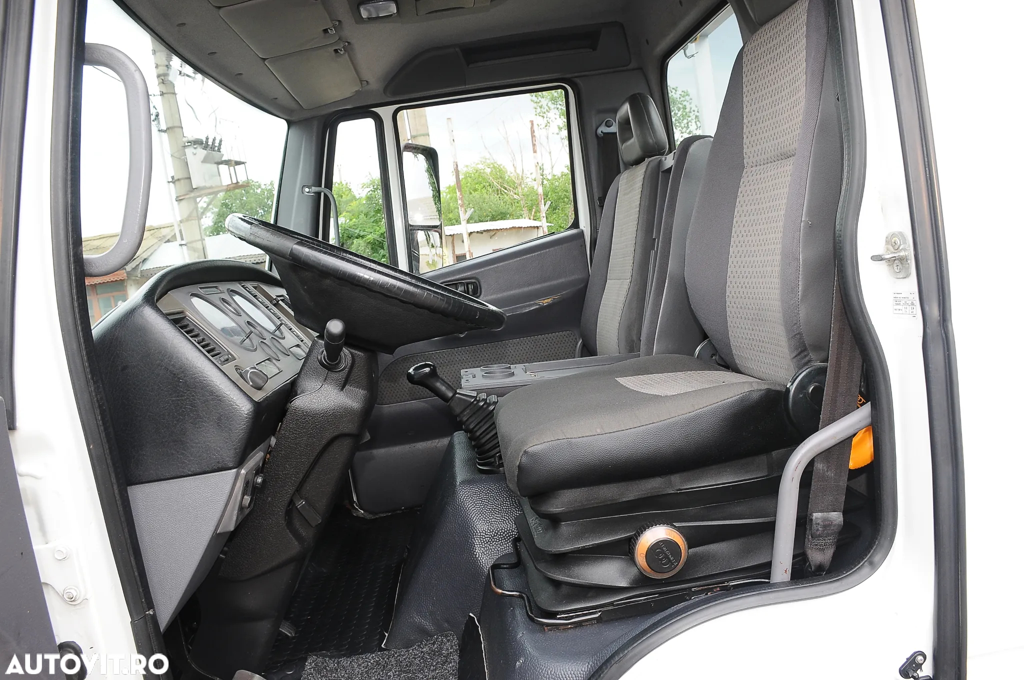 Nissan Atleon - 7
