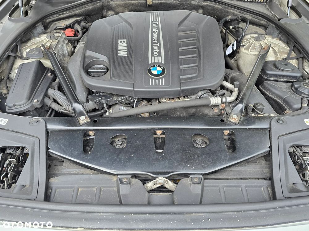 BMW Seria 5 - 11