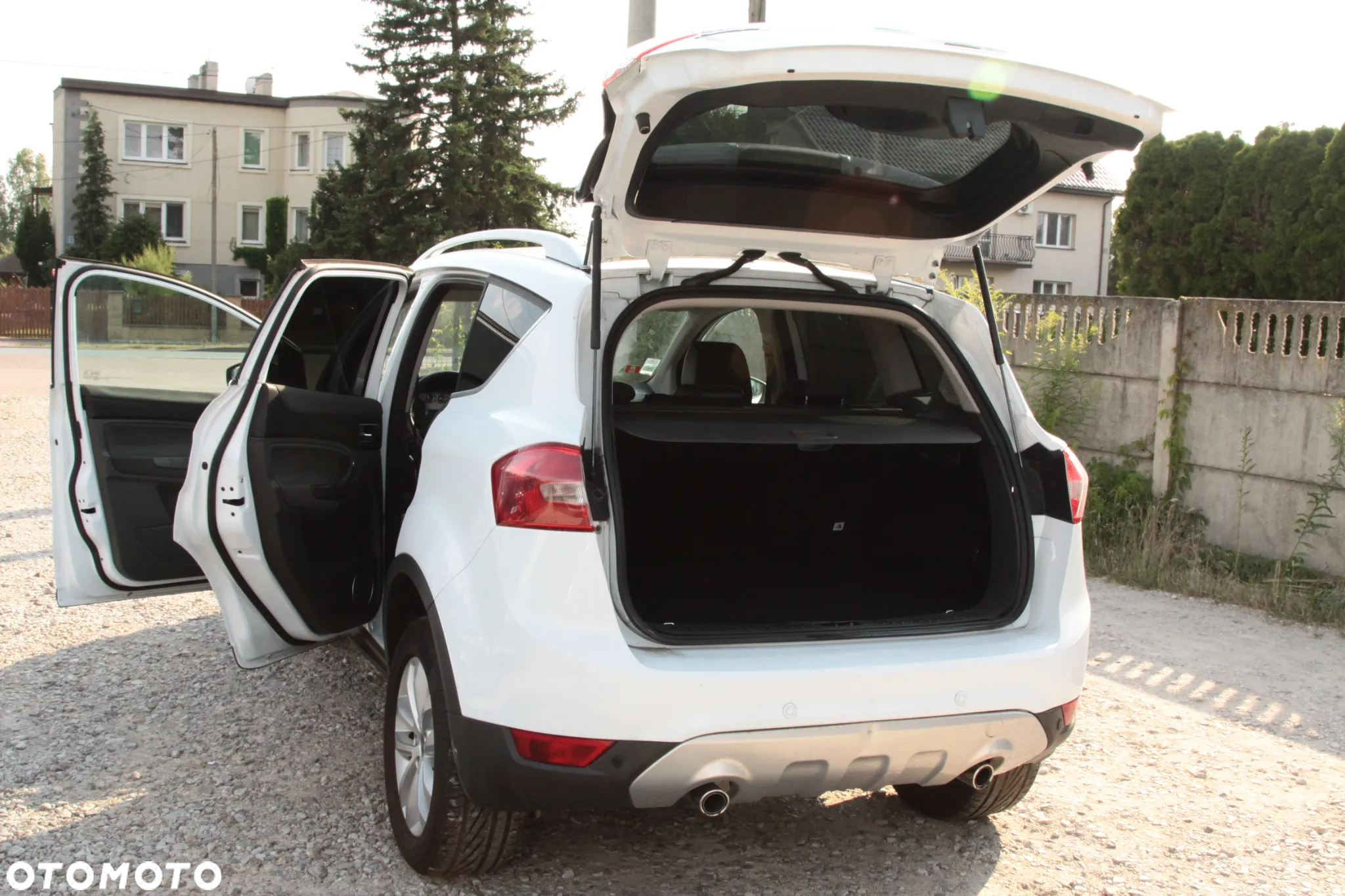 Ford Kuga 2.0 TDCi Titanium - 18