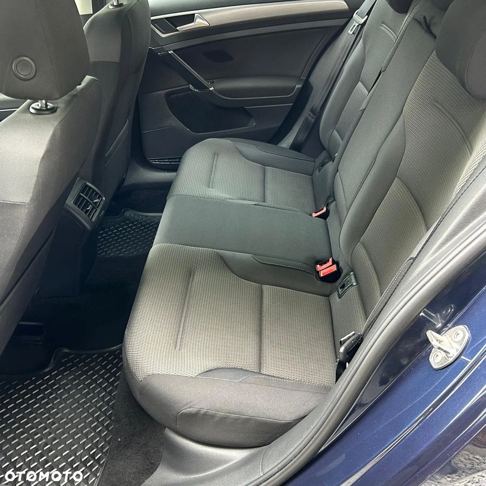Volkswagen Golf 1.6 TDI BMT Comfortline - 8