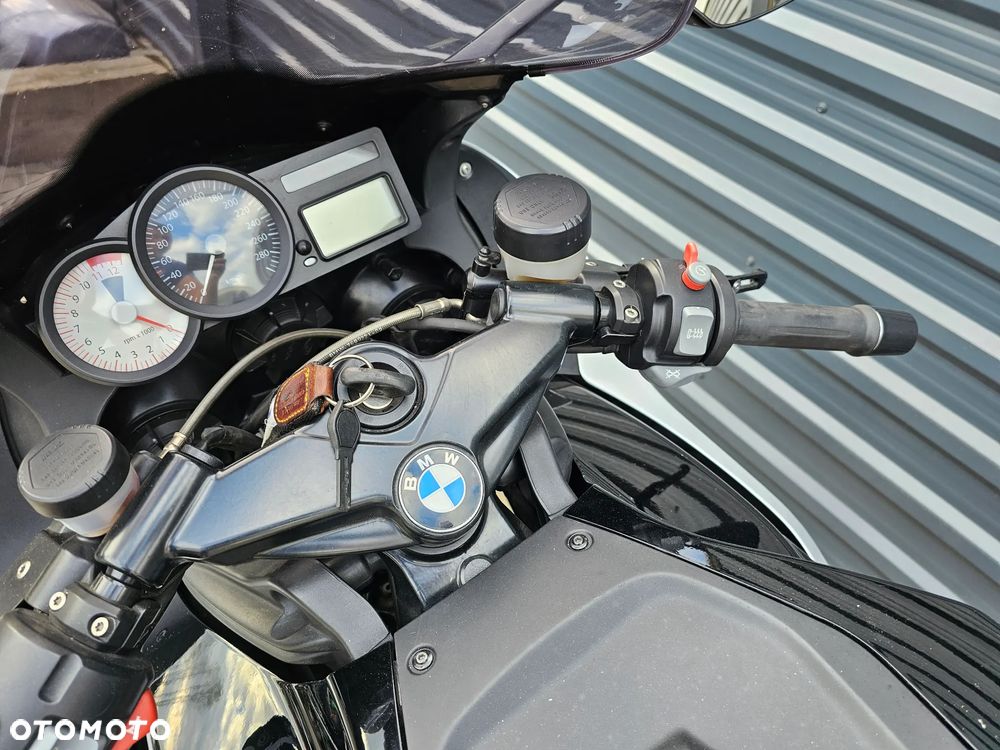 BMW K - 9
