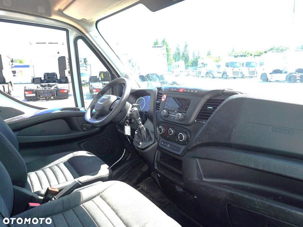 Iveco DAILY 35C16 - 9