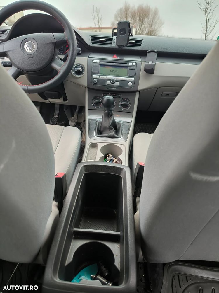 Volkswagen Passat Variant 2.0 TDI DPF 4Motion Highline - 23