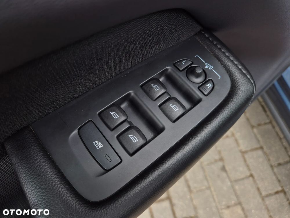 Volvo XC 60 B4 B Inscription - 21