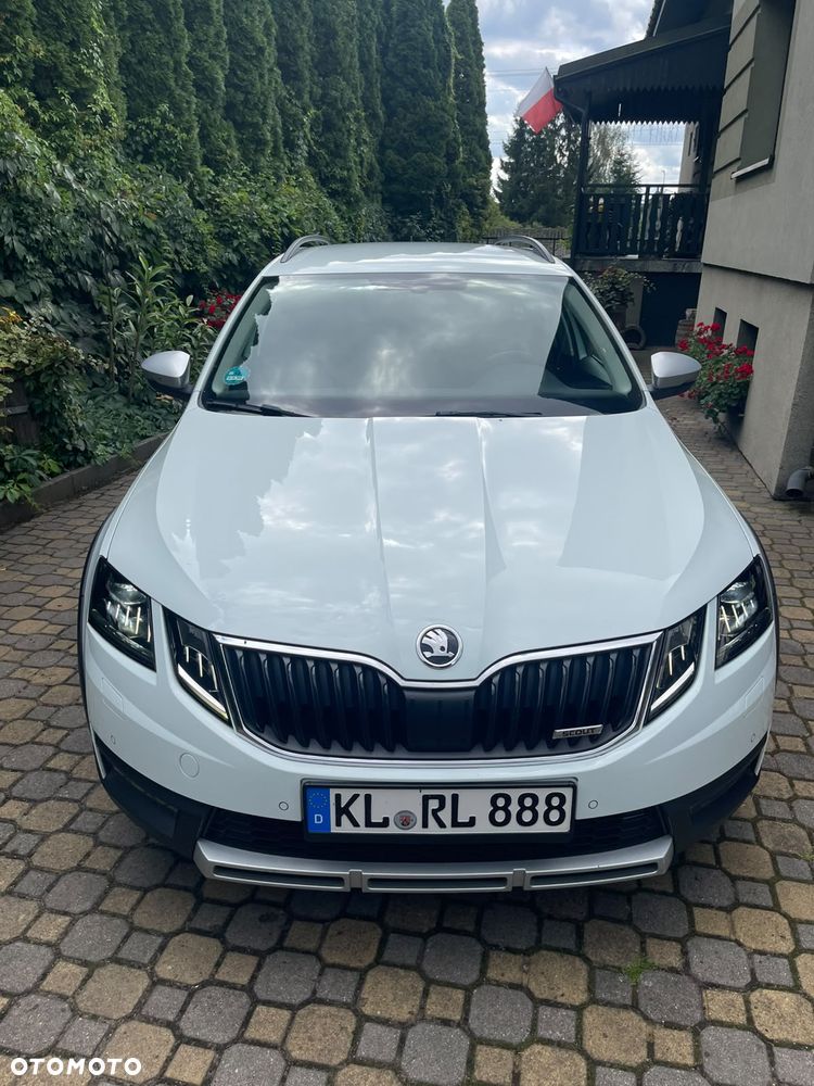 Skoda Octavia 2.0 TDI 4x4 DSG Scout - 2
