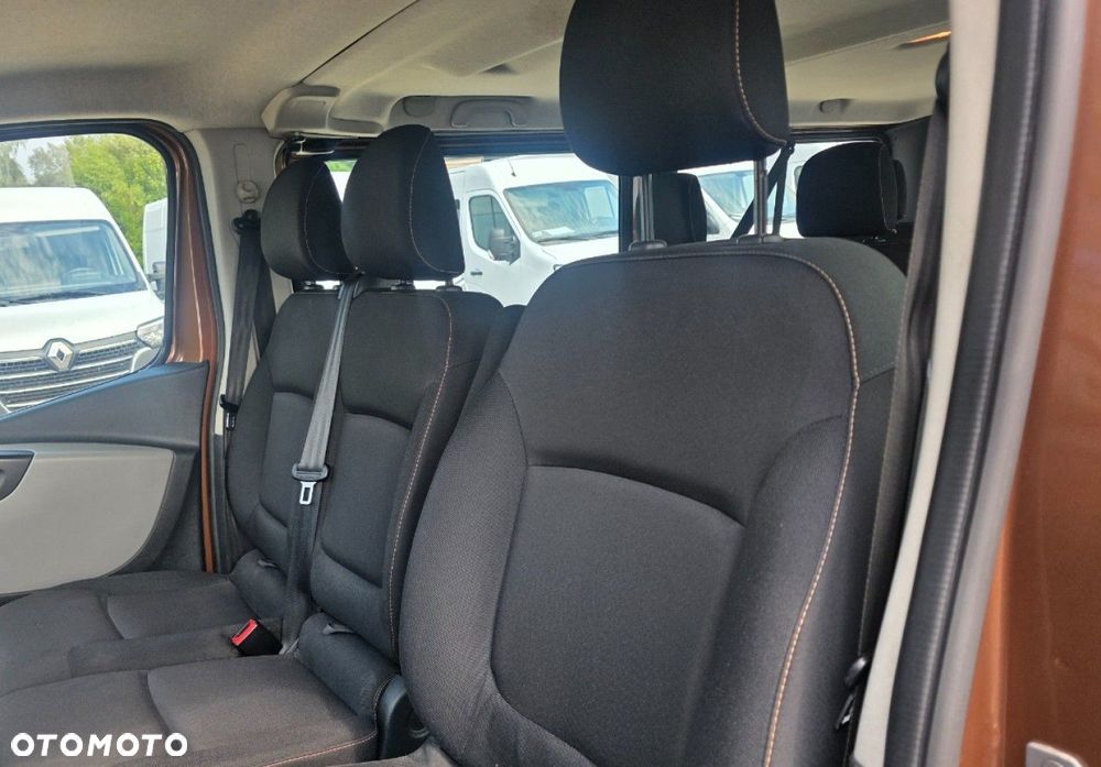 Renault Trafic - 23