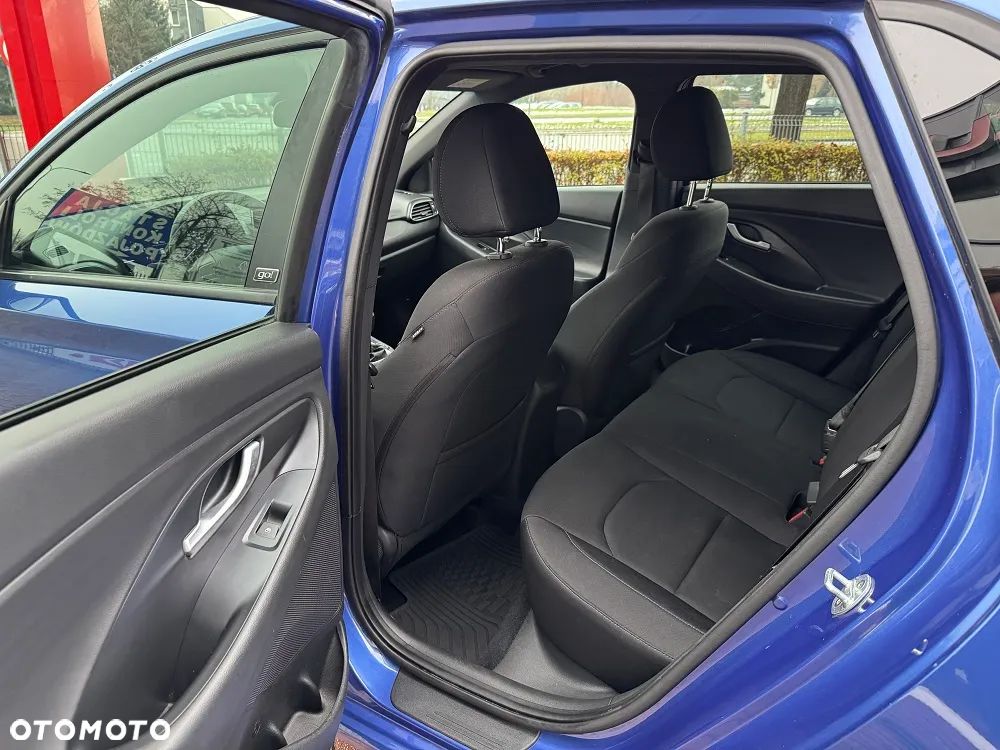 Hyundai i30 1.4 GO - 15