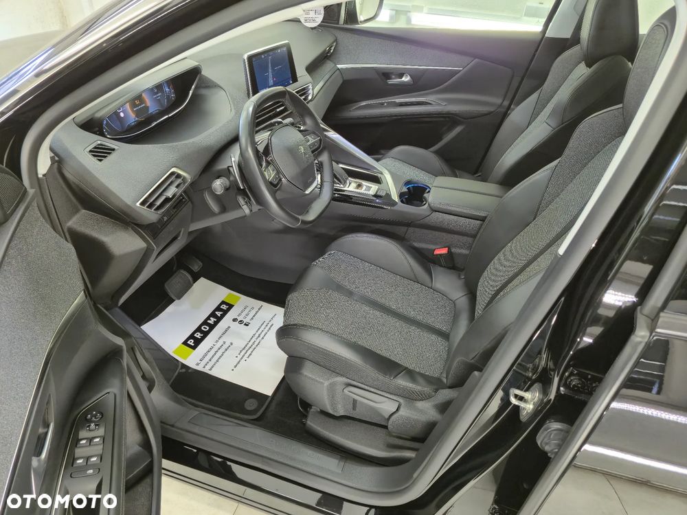 Peugeot 3008 1.2 PureTech Allure S&S EAT8 - 16