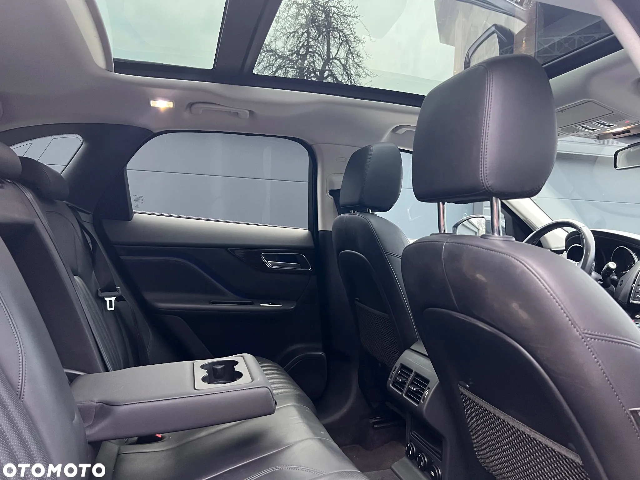 Jaguar F-Pace 25d AWD Portfolio - 21