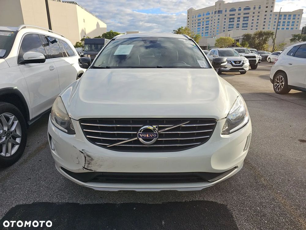 Volvo XC 60 T5 Geartronic Momentum - 2