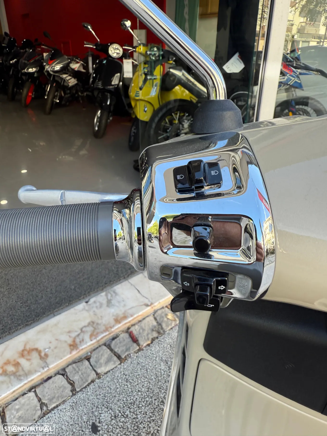 Vespa GTS Super 310 Euro 5+ a partir de 94,40€ / Mês - 15