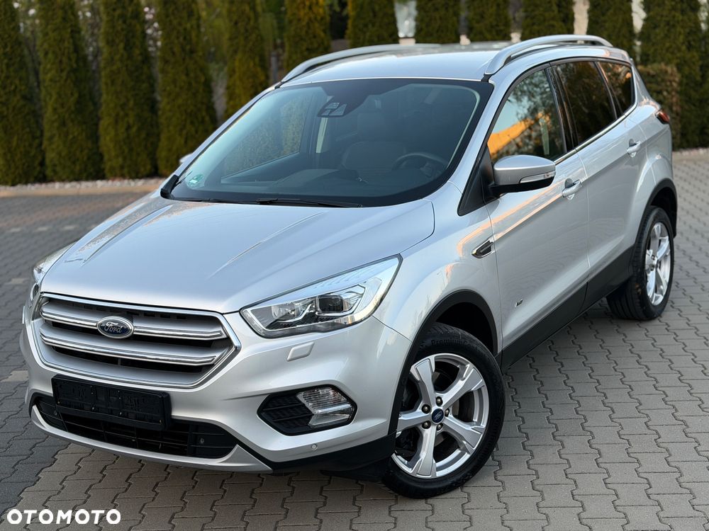 Ford Kuga 2.0 TDCi 4WD Titanium - 4