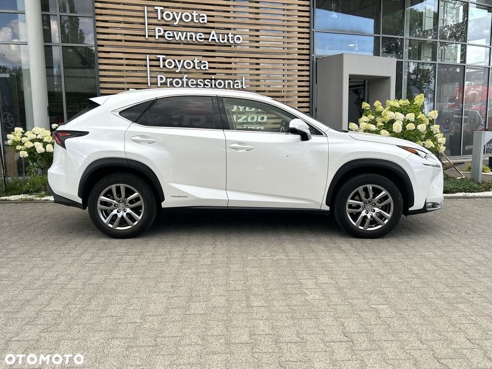 Lexus NX 300h Comfort AWD - 6