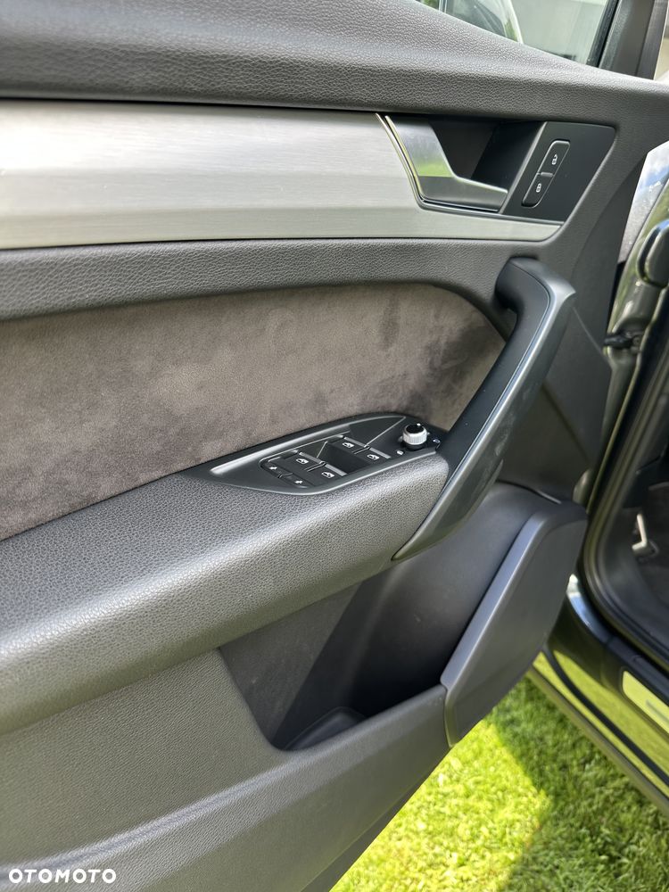 Audi Q5 2.0 TDI Quattro Design S tronic - 28
