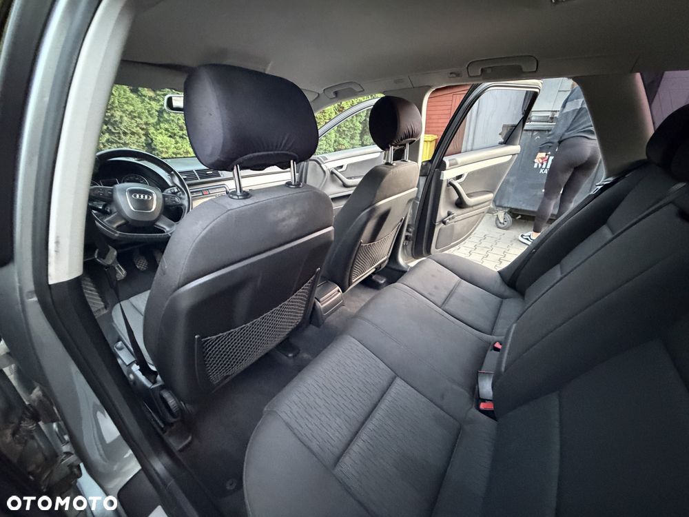 Audi A4 Avant - 7