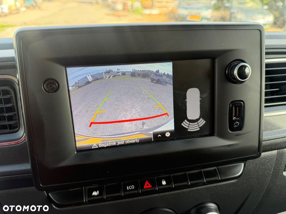 Renault Master - 25