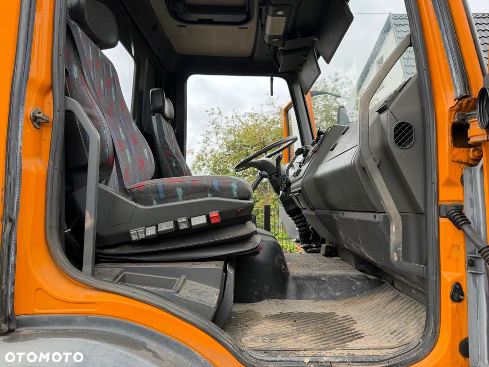 Iveco 135E23 - 10